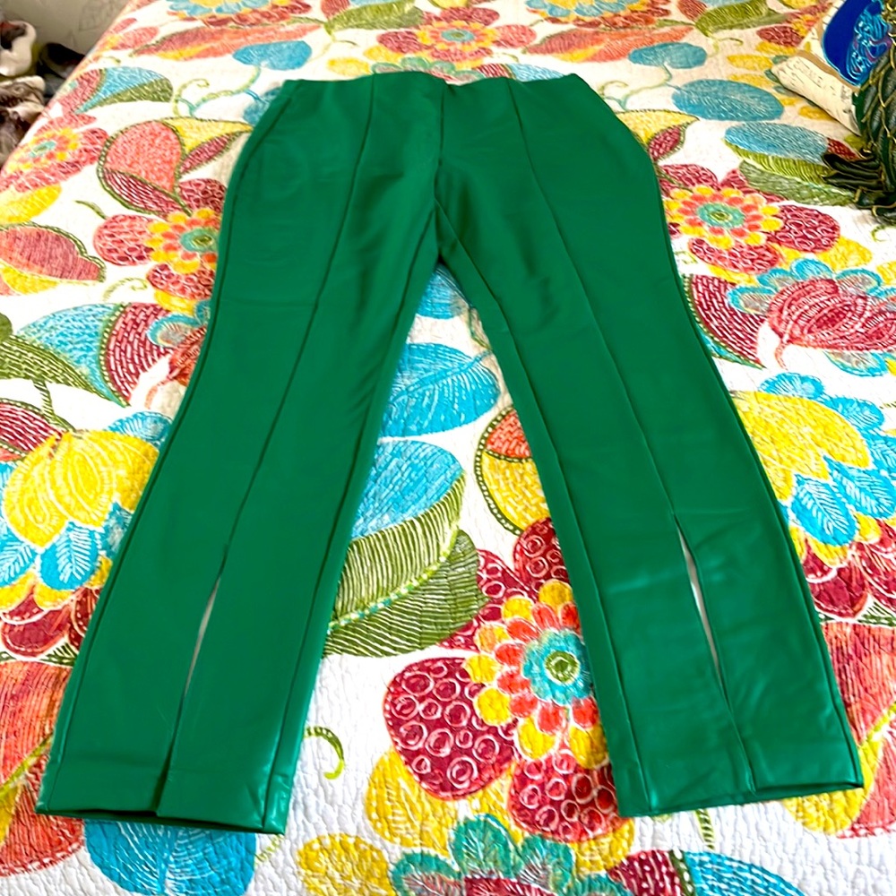 Faux leather stretch leggings